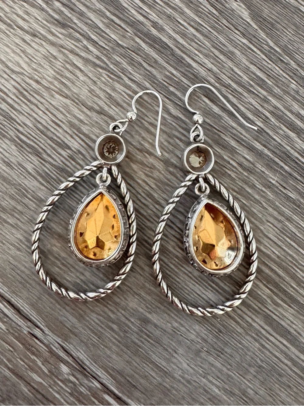 💖 BRIGHTON Retired Two Tone Teardrop Crystal French Wire Earrings